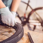 Comment nettoyer sa chaîne de vélo : méthode simple et efficace pour rouler plus longtemps